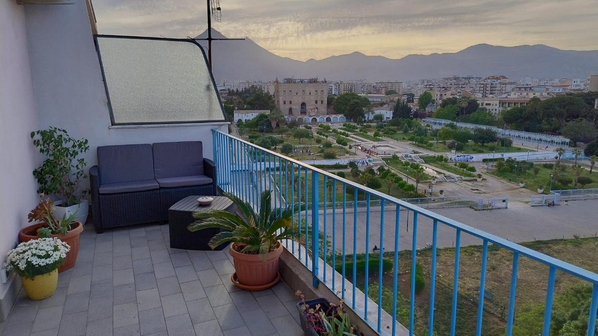 Appartement La Terrazza Sul Castello à Palerme Extérieur photo